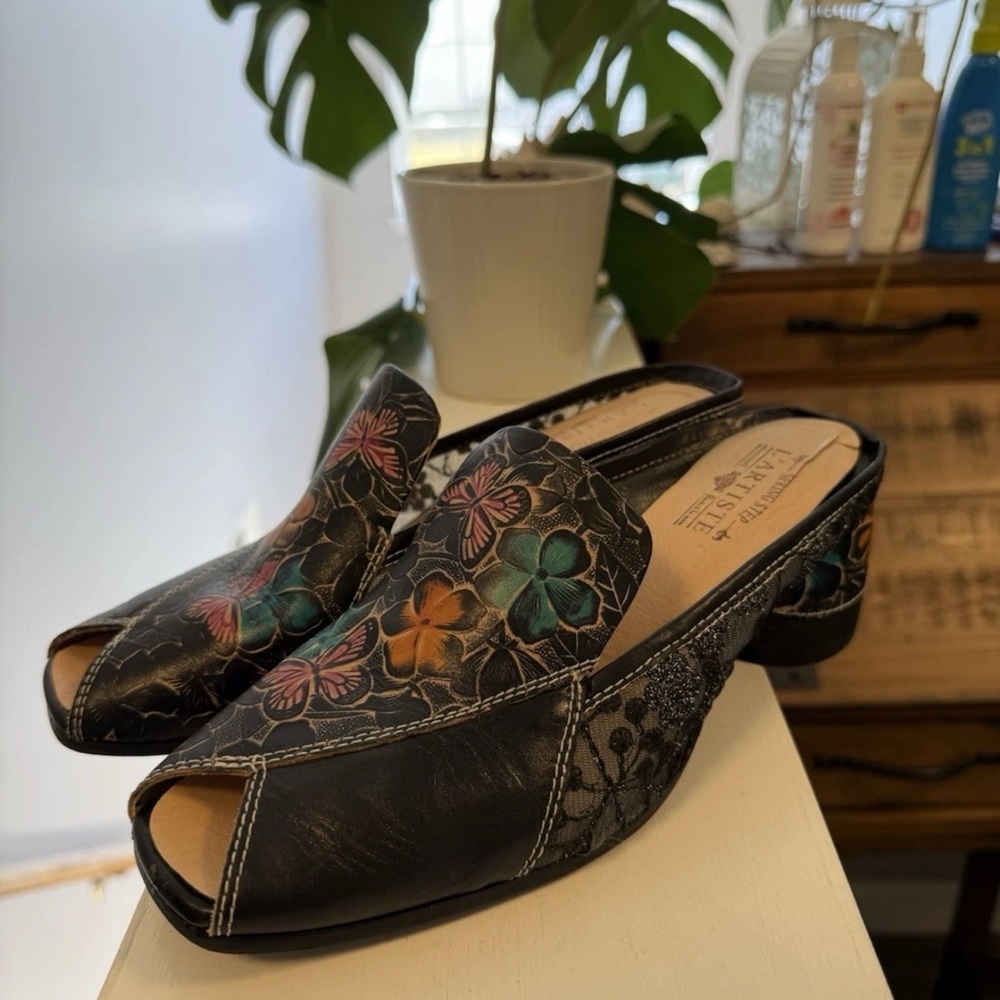 L’Artiste Colorful Floral Leather Mules - Picture 3 of 10